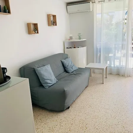 Climatise 4 Personnes, Place De Parking Privee, Rdc Avec Terrasse, A 10 Min A Pied Apartmán La Grande Motte